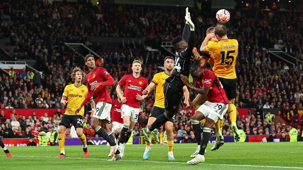 Wolverhampton Wanderers' Nelson Semedo foul on Fulham's Tom Cairney News  Photo - Getty Images