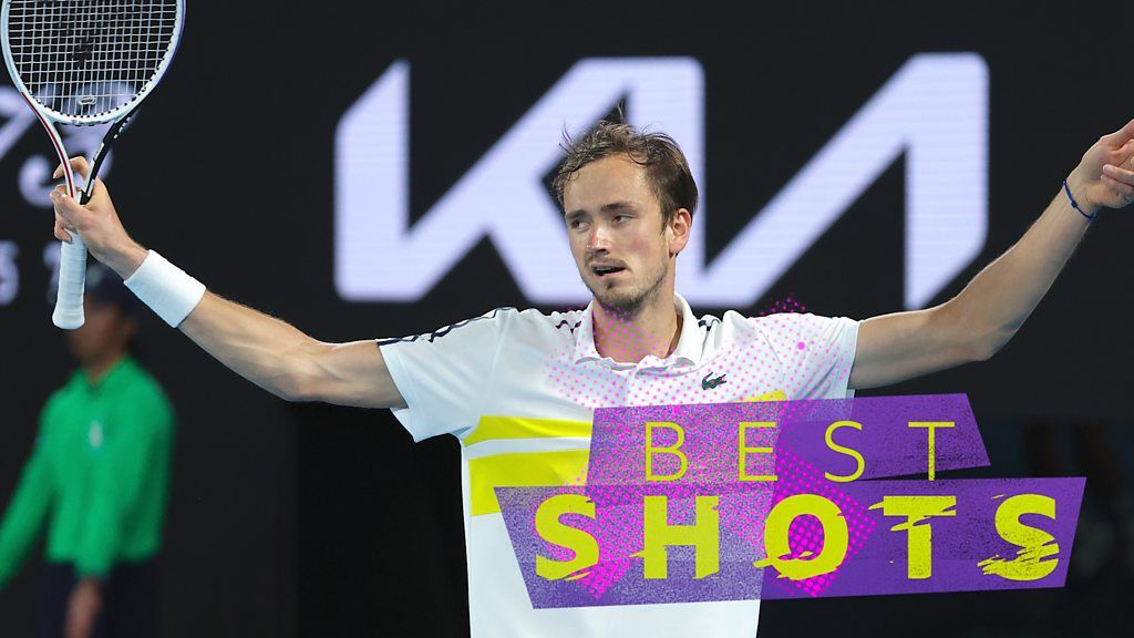 Australian Open: Daniil Medvedev Beats Stefanos Tsitsipas To Reach ...