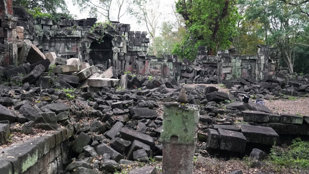 Руины храма в Преа Хан Кампанг Свай
