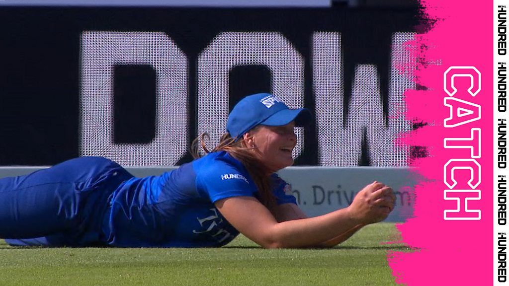 The Hundred Danielle Gibson Dismisses Mignon Du Preez With Stunning Catch Bbc Sport 