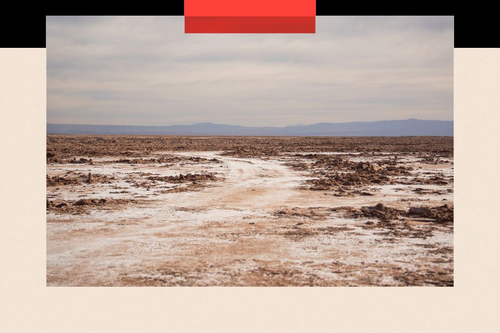 A barren landscape scene in Chile