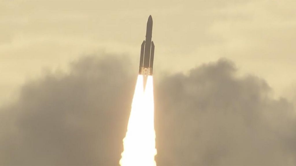 Inmarsat's European short-haul wi-fi spacecraft launches