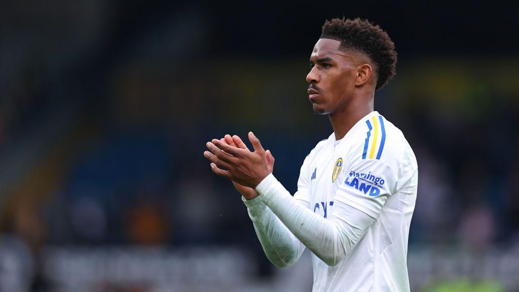 Leeds United news: Junior Firpo on mindset for Southampton final - BBC Sport