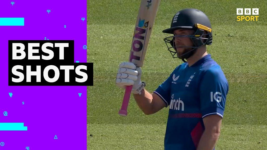 Watch the best shots of Malan's 50