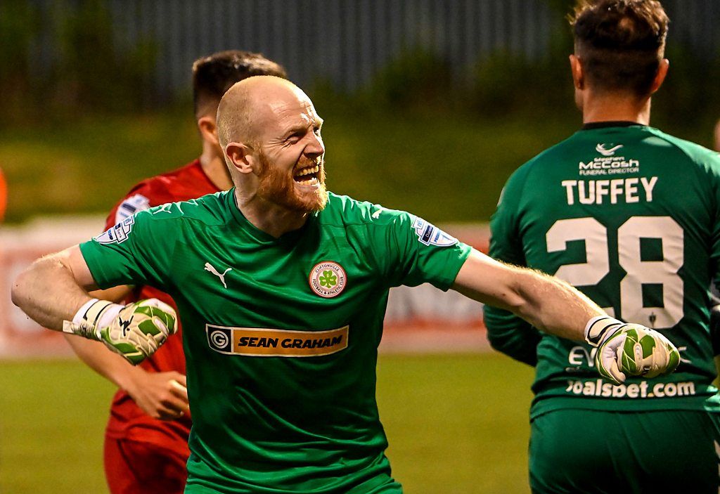 Cliftonville see off Crusaders in dramatic penalty shootout at Solitude