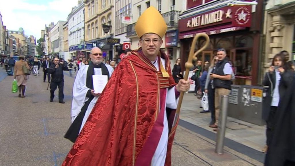Bishop of Oxford inauguration procession