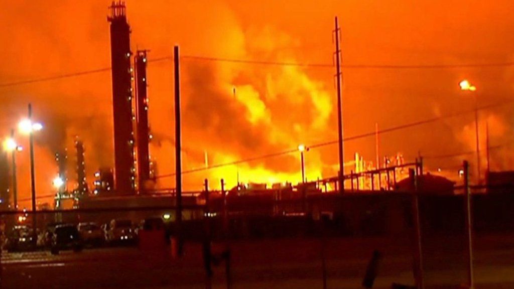 ExxonMobil refinery fire in Baton Rouge