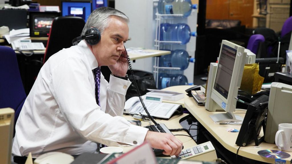 Huw Edwards in the BBC newsroom