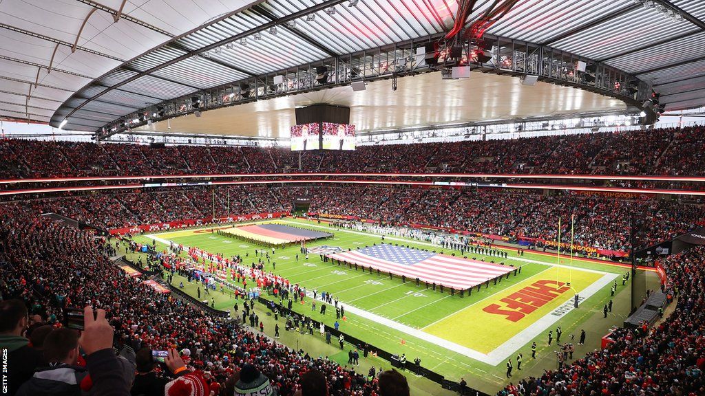 nfl-week-nine-review-results-kansas-city-chiefs-beat-miami-dolphins