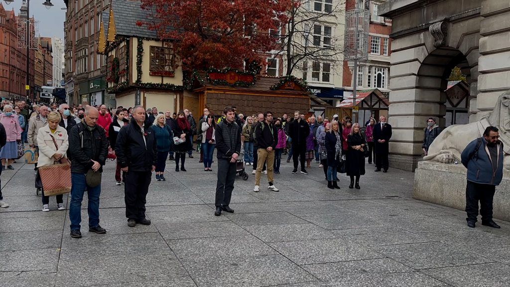 East Midlands Communities Decorated For Armistice Day - BBC News