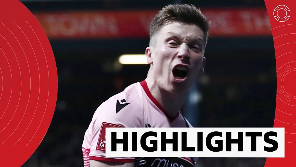 Bristol City cruise to comfortable win over West Brom