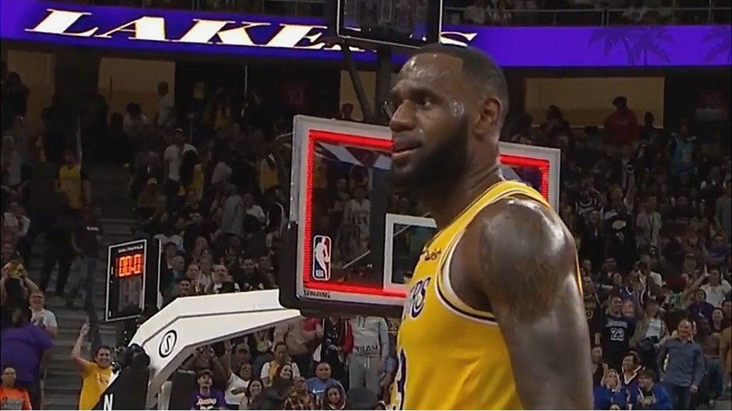 NBA LeBron James hits 40ft buzzerbeater for LA Lakers BBC Sport