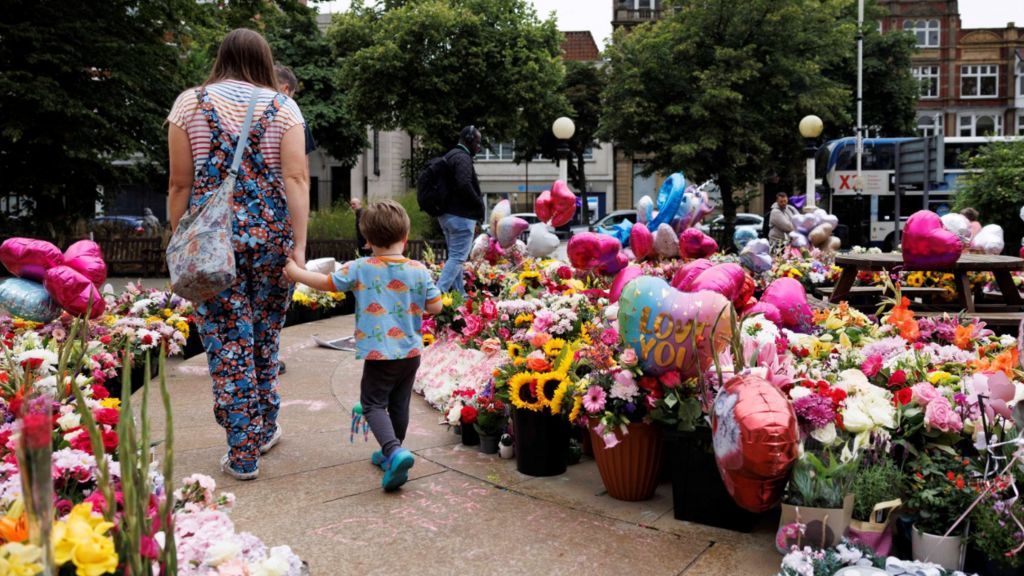 A separate memorial event was held in Southport one week after the fatal stabbings