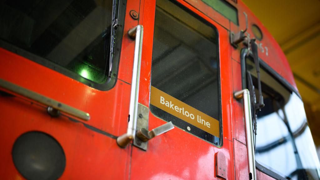 Bakerloo Line: South London Councils Call For Tube Extension - BBC News