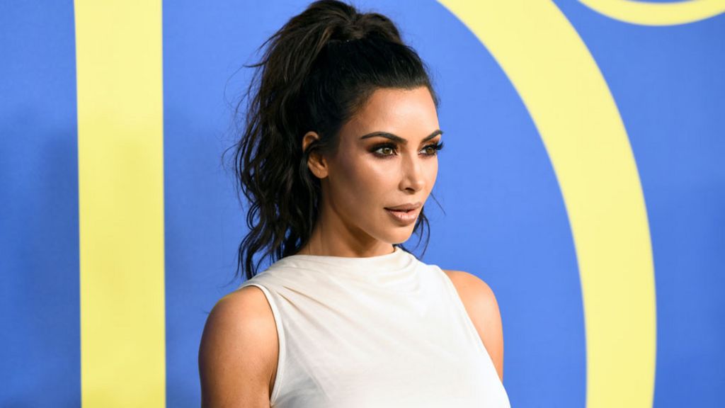 Kim Kardashian West Cried Over Kanye Slavery Comments Bbc News - roblox kanye west rap