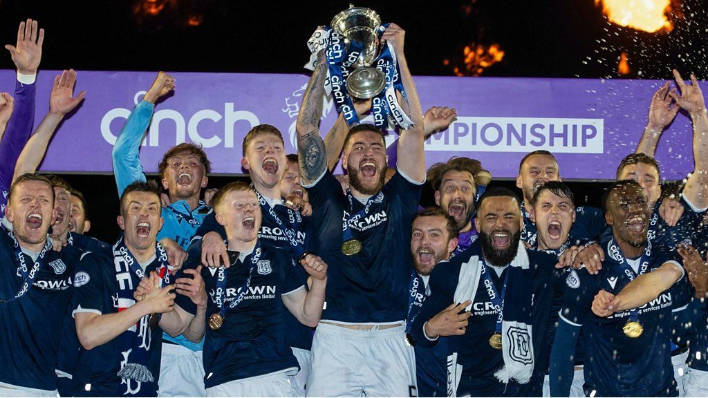 Watch Dundee lift Scottish Championship trophy after thriller