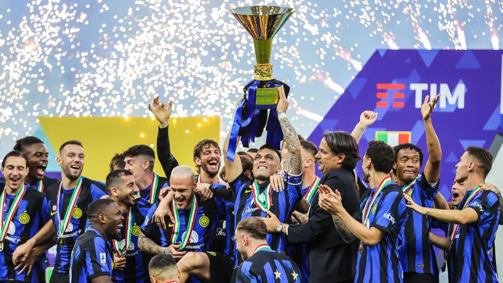 Inter Milan: US firm takes over Italian club after missed payment - BBC ...