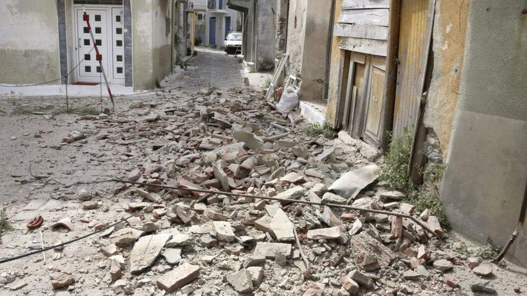 Turkey earthquake Tremors felt in Istanbul and Athens BBC News