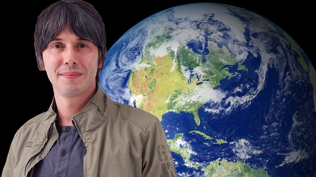 Brian-Cox-in-front-of-the-earth