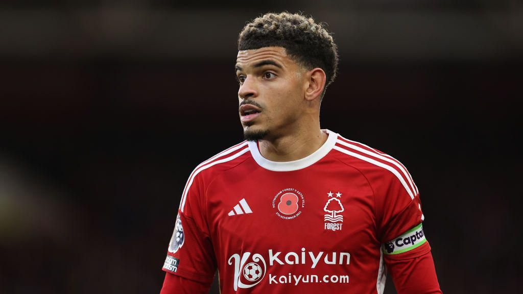 Nottingham Forest podcast: Morgan Gibbs-White's new position - BBC Sport