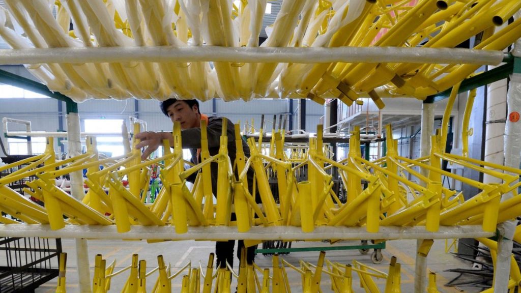 China factory output growth slows