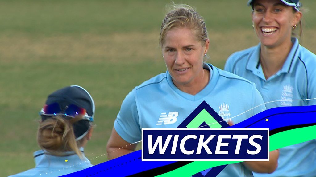 England v New Zealand ODI: Katherine Brunt claims four New Zealand wickets