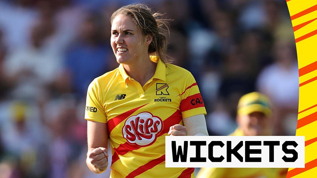 The Hundred: Nat Sciver takes two wickets in two balls