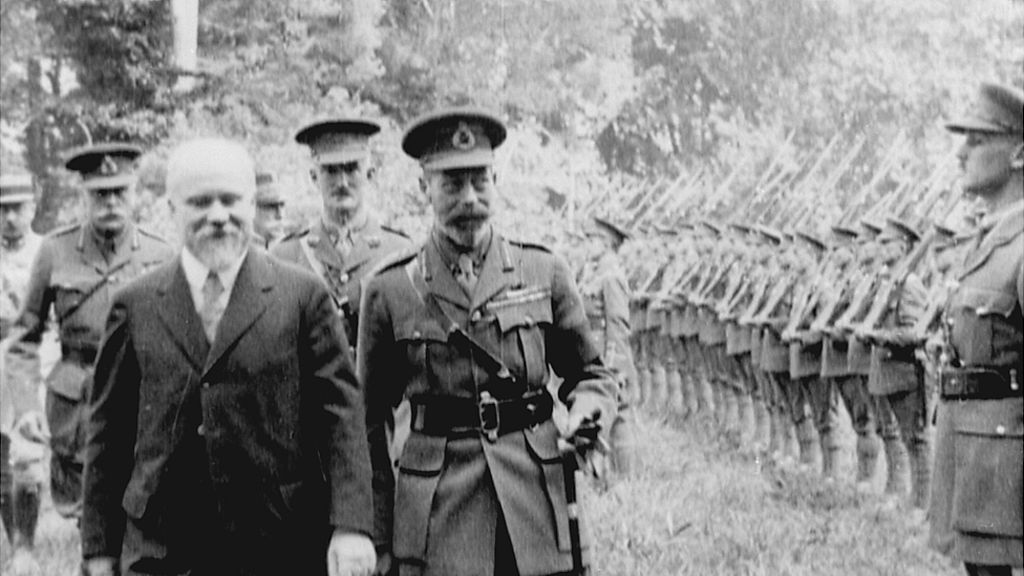 King George V inspects the RGLI