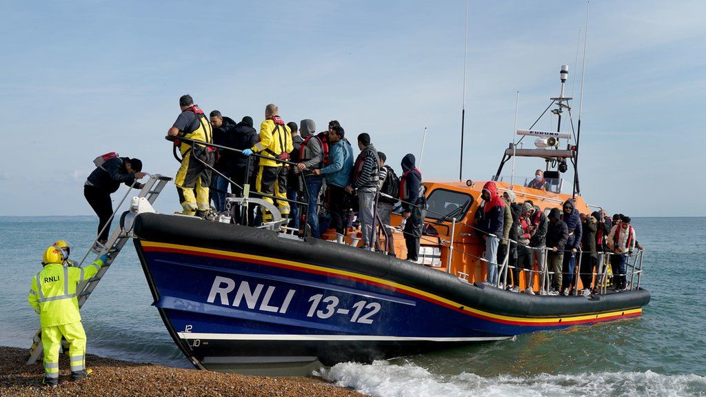 Channel Migrants: Smugglers Claim Boat Shortages Affecting Crossings ...