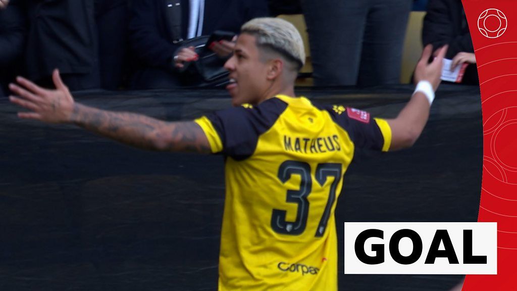 Martins gives Watford lead with 'cheeky' free-kick