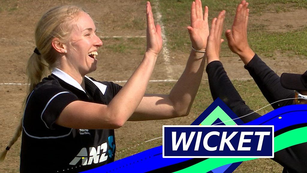 England v New Zealand ODI: Lauren Winfield-Hill caught behind off Hannah Rowe for 21