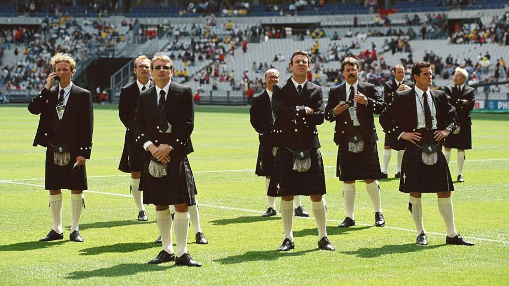 The Scotland squad turned up to the Stade de France in kilts