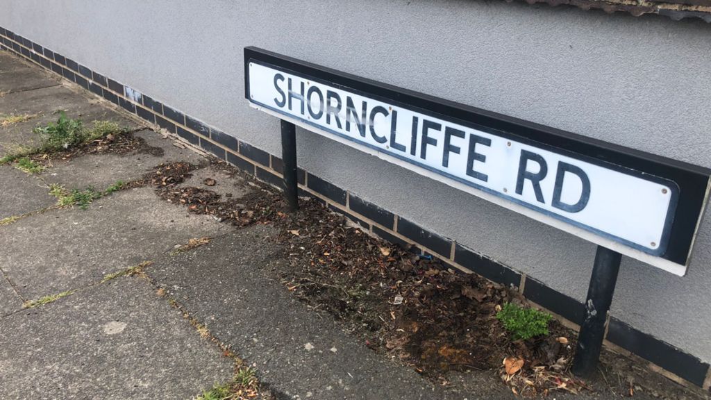 Shorncliffe Road sign