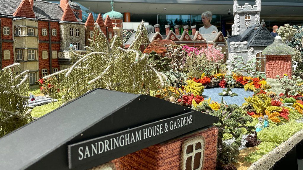 The knitted Sandringham Estate