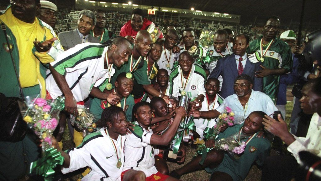 Cameroon celebrate with the 2000 Africa Cup of Nations