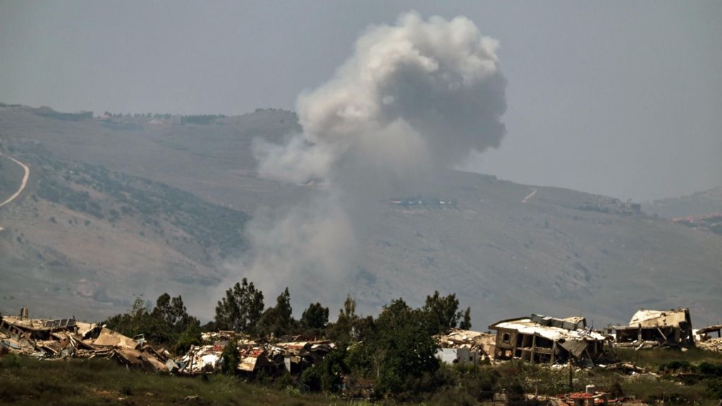 Smoke rises following an Israeli air strike in southern Lebanon, as seen from the Israeli side of the border (17 June 2026)