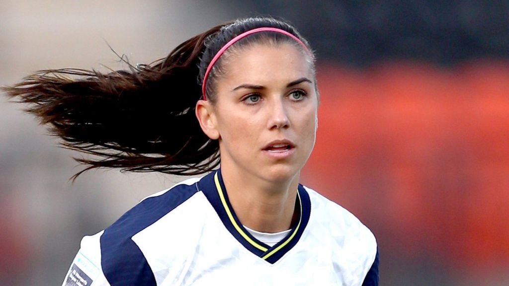 Alex Morgan: USA forward contracts coronavirus - BBC Sport