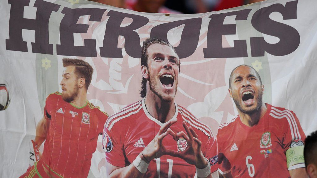 Wales Euro 2016 supporters flag