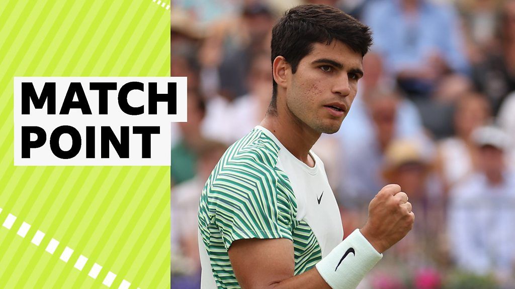 'Magnificent' Alcaraz beats Korda to reach Queen's final