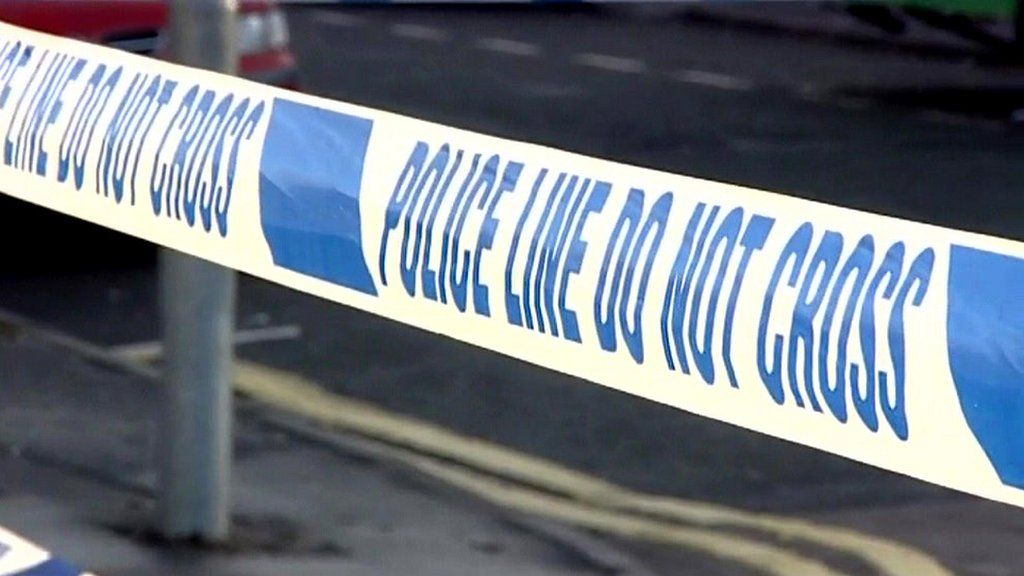 Doncaster Car Crash: Man Killed And One Seriously Hurt - BBC News