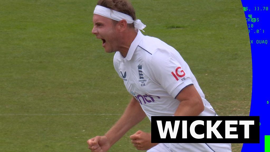 'He's got him!' - Broad bowls Warner for nine