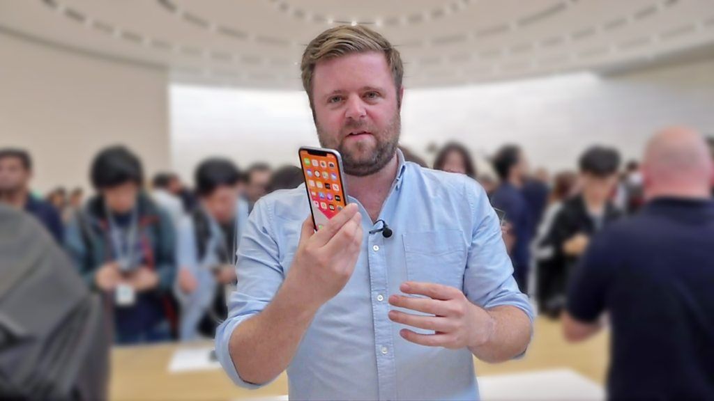 Dave Lee with iPhone 11