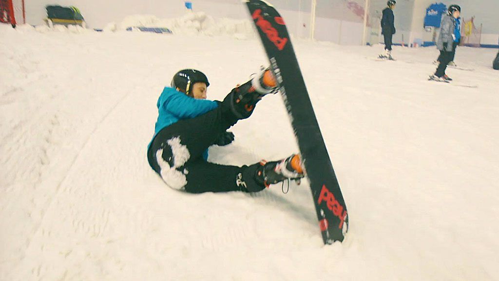 Disability sport Prosthetic feet help amputees snowboard BBC News