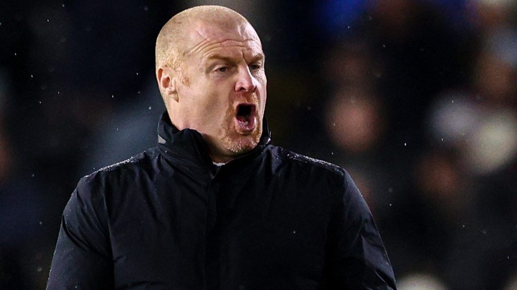 Burnley 1-1 Man Utd: Sean Dyche praises Burnley reaction after 'subservient' first half