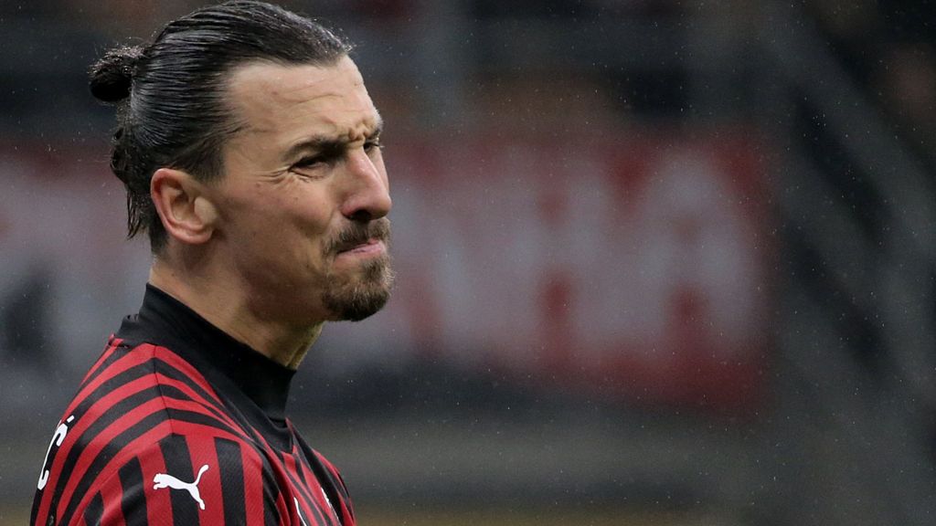 Zlatan Ibrahimovic Ac Milan Striker Suffers Calf Injury Bbc Sport