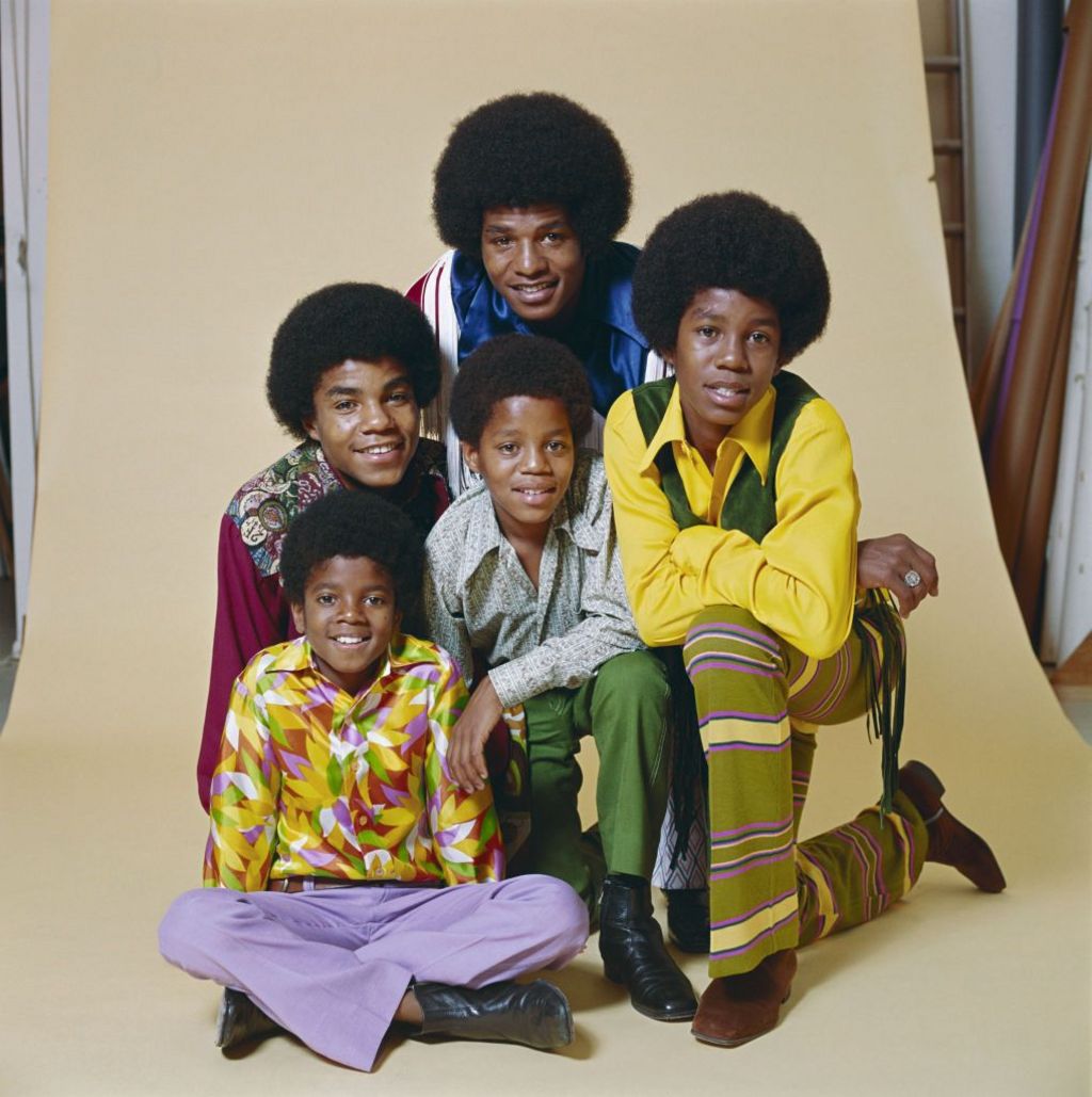 Clockwise from bottom left: Michael Jackson, Tito Jackson, Jackie Jackson, Jermaine Jackson, Marlon Jackson