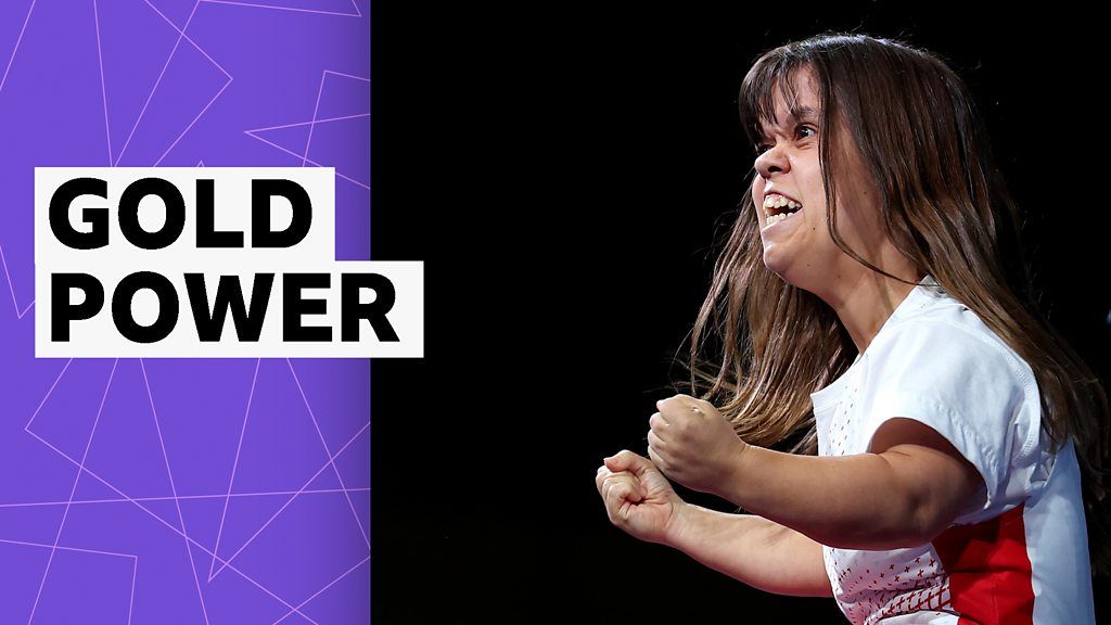 Commonwealth Games: England's Zoe Newson wins powerlifting gold