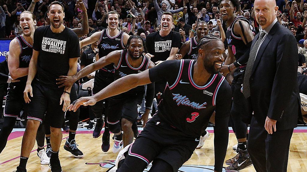 Dwyane Wade Hits Buzzer-beater For Miami Heat To Down Golden State ...