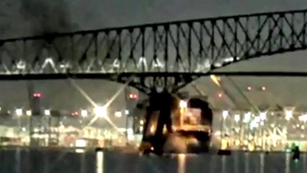 Ship striking Baltimore bridge