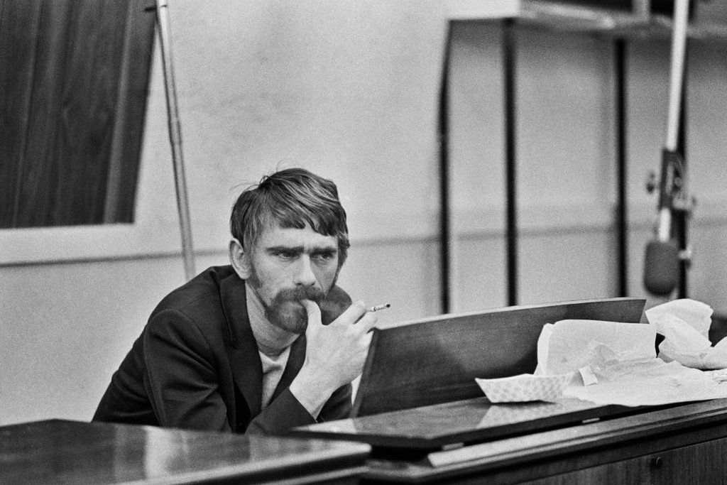 Spooner Oldham in a New York recording studio with Aretha Franklin, 1971